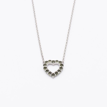 Stříbrný řetízek s vltavíny ve  tvaru srdce/Pravý český vltavín.