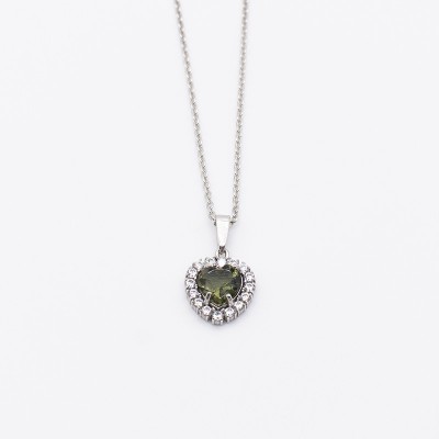 Stříbrný přívěsek s pravým  vltavínem broušeným do tvaru srdce/Třpytivé zirkony.