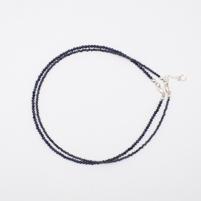 Náhrdelník z přírodního safíru - broušené korálky / Stříbro 925.