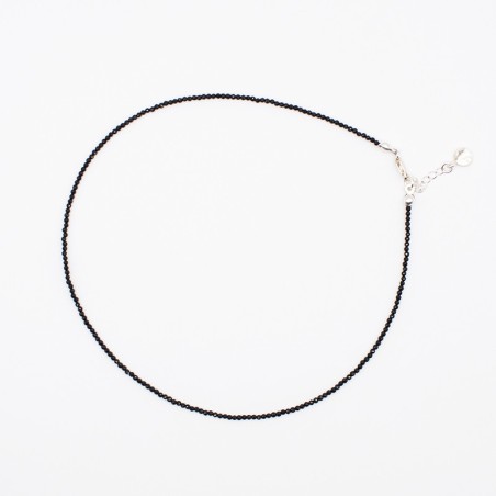 Náhrdelník z černého pravého broušeného  turmalínu / Elegantní přírodní šperk.