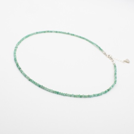 Smaragdový náhrdelník stříbrný broušený