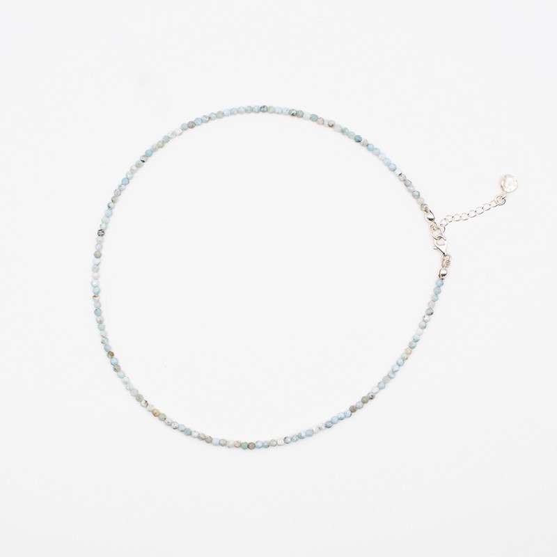 Náhrdelník larimar stříbrný - broušené korálky