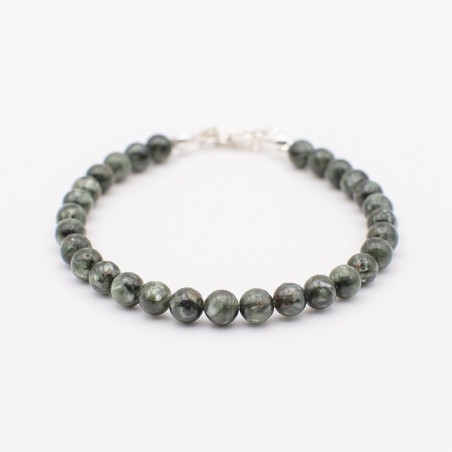 Náramek z pravého serafinitu ve stříbře 925 / Přírodní minerál, který okouzlí.
