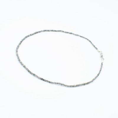 Surový přírodní diamant / Originální neupravený minerál.