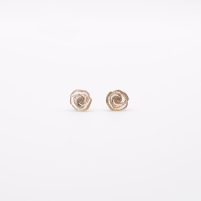 Stříbrné náušnice s turmalínem různé barvy , tvar květina / Jemné a romantické náušnice .