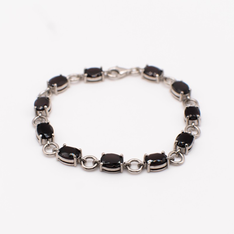 Náramek s českými granáty Náramek s českými granáty